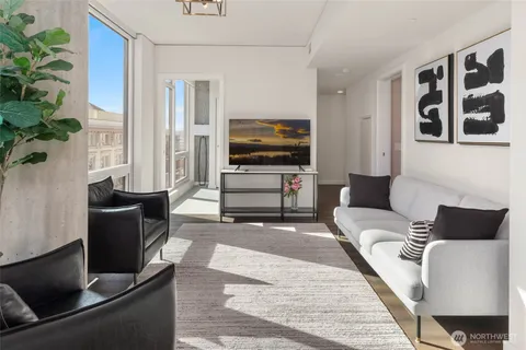 $645,000 | 450 South Main Street, Unit 806, Seattle, WA 98104
