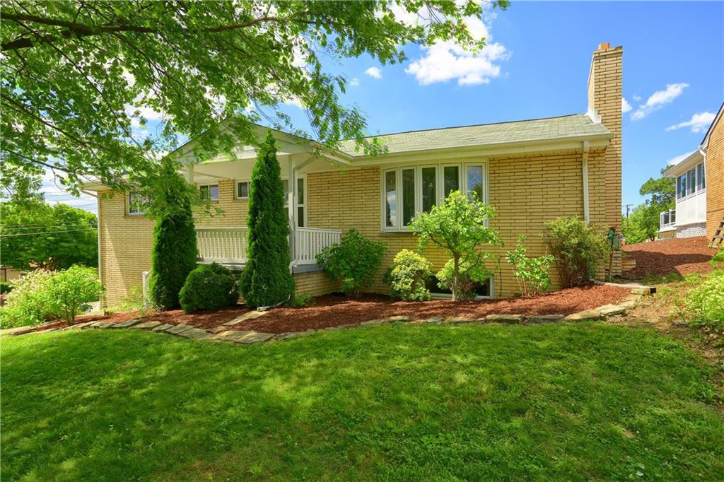 5199 Blossom Road Pittsburgh, PA 15236 - Photo 2 of 25 Gallery Image 2