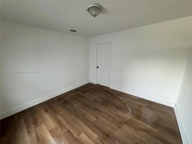a view of empty room