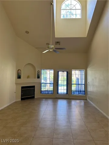 $1,700 | 5070 Tara Avenue, Unit 108, Las Vegas, NV 89146
