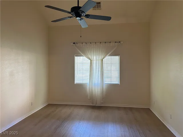 $1,700 | 5070 Tara Avenue, Unit 108, Las Vegas, NV 89146
