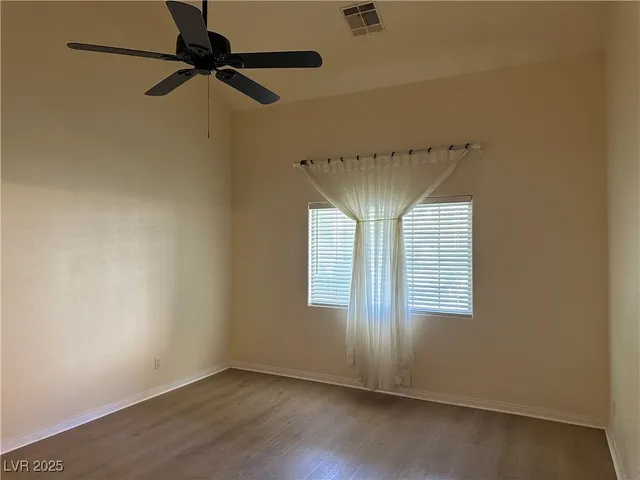 $1,700 | 5070 Tara Avenue, Unit 108, Las Vegas, NV 89146