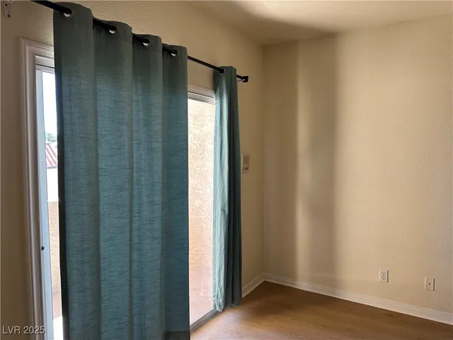 $1,700 | 5070 Tara Avenue, Unit 108, Las Vegas, NV 89146