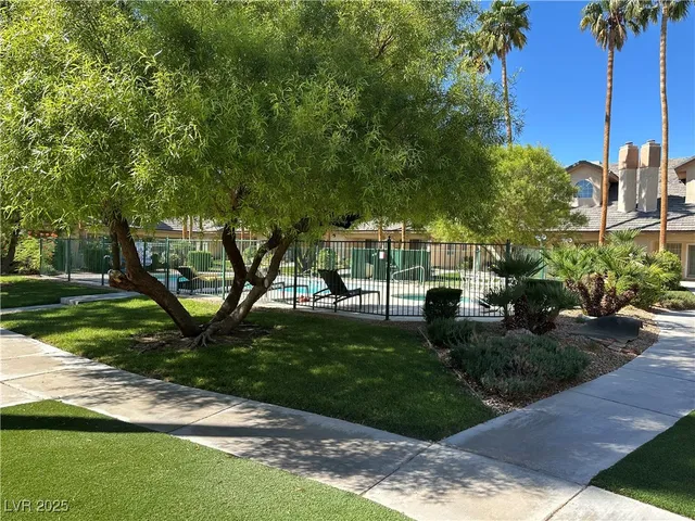 $1,700 | 5070 Tara Avenue, Unit 108, Las Vegas, NV 89146