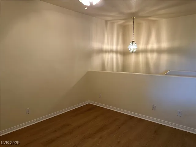 $1,700 | 5070 Tara Avenue, Unit 108, Las Vegas, NV 89146