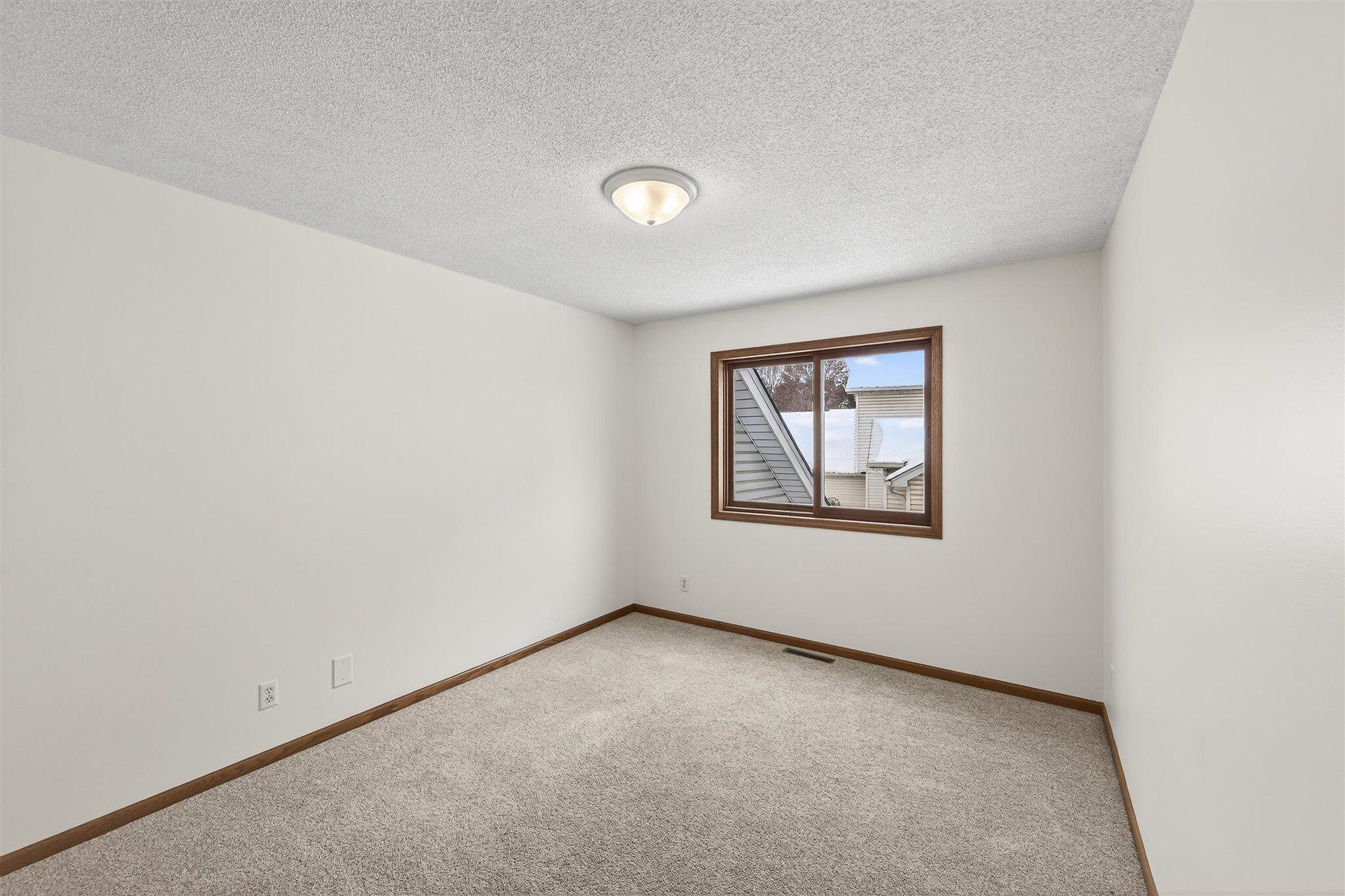 1325 Driving Park Road Stillwater, MN 55082 - Photo 28 of 46