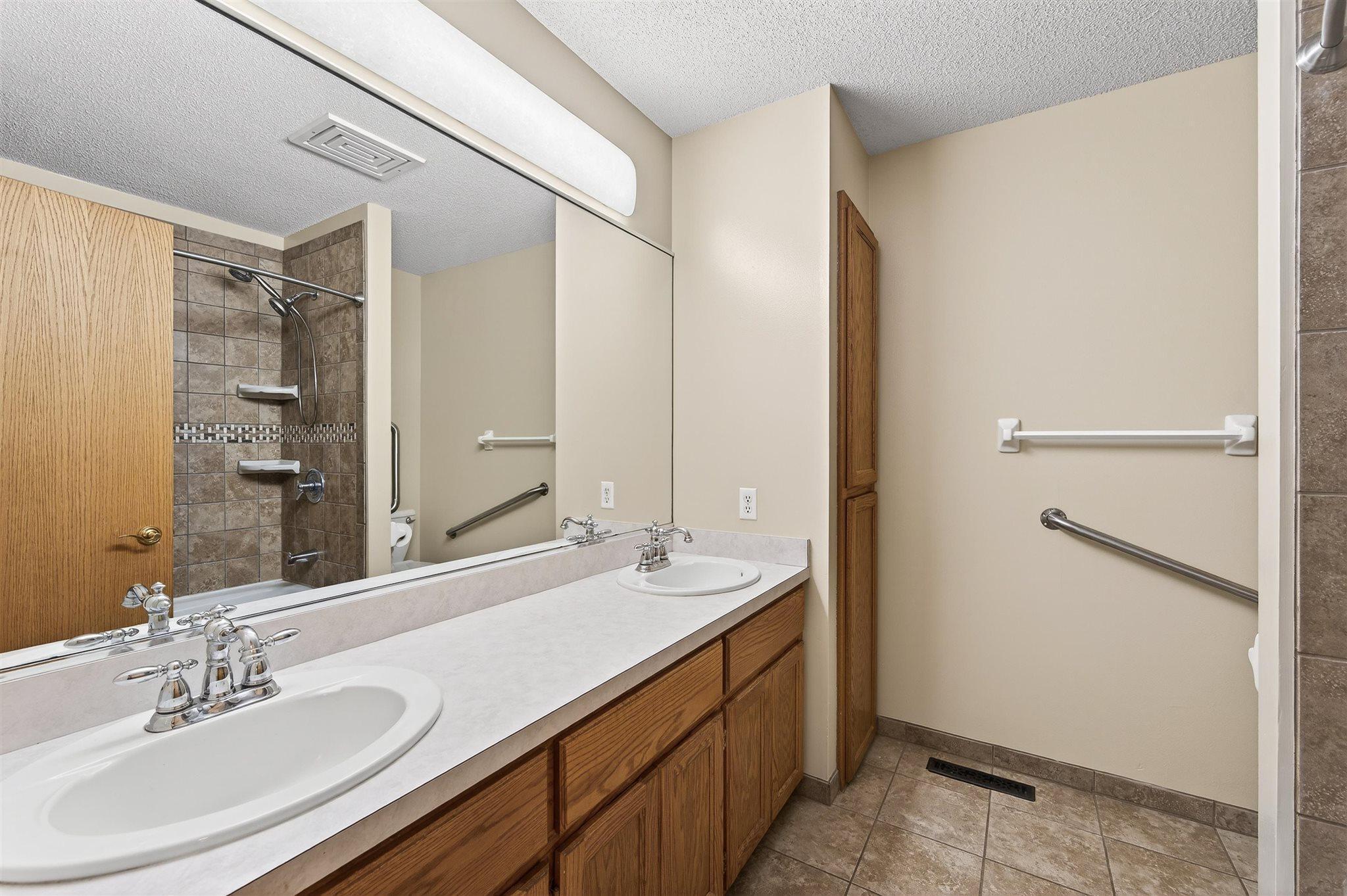 1325 Driving Park Road Stillwater, MN 55082 - Photo 29 of 46