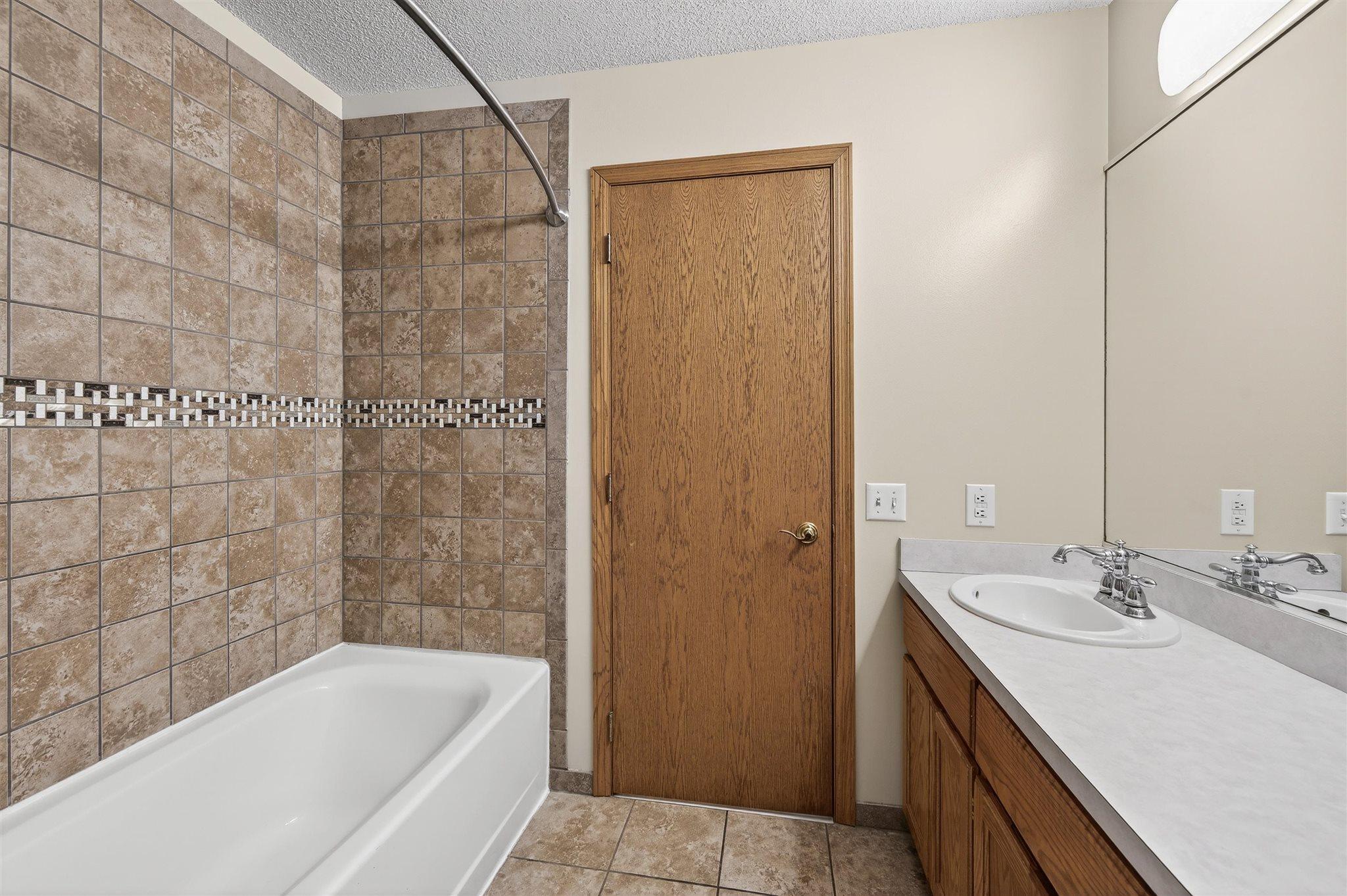 1325 Driving Park Road Stillwater, MN 55082 - Photo 30 of 46