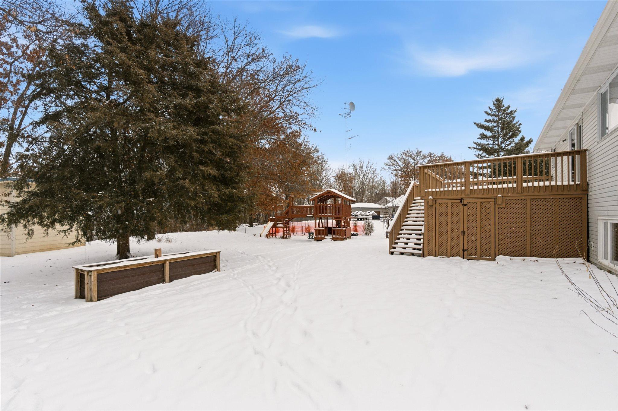1325 Driving Park Road Stillwater, MN 55082 - Photo 7 of 46