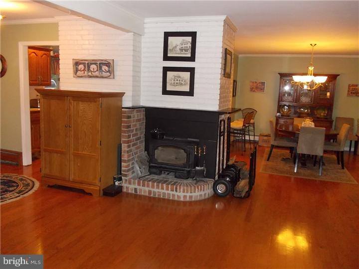 35 Spinythorn Road Levittown, PA 19056 - Photo 12 of 25 Fireplace