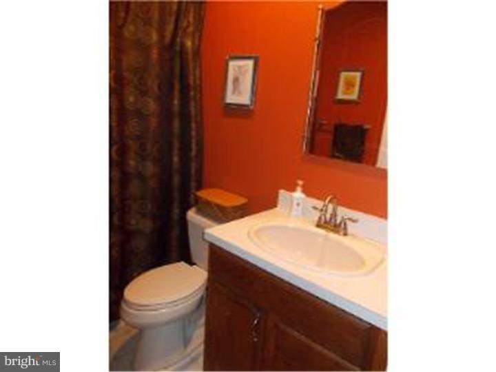 35 Spinythorn Road Levittown, PA 19056 - Photo 15 of 25 Half Bath