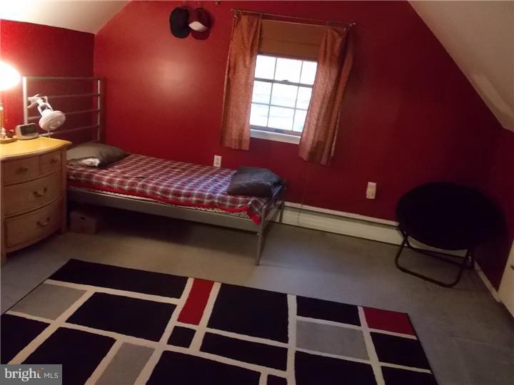 35 Spinythorn Road Levittown, PA 19056 - Photo 18 of 25 Bedroom