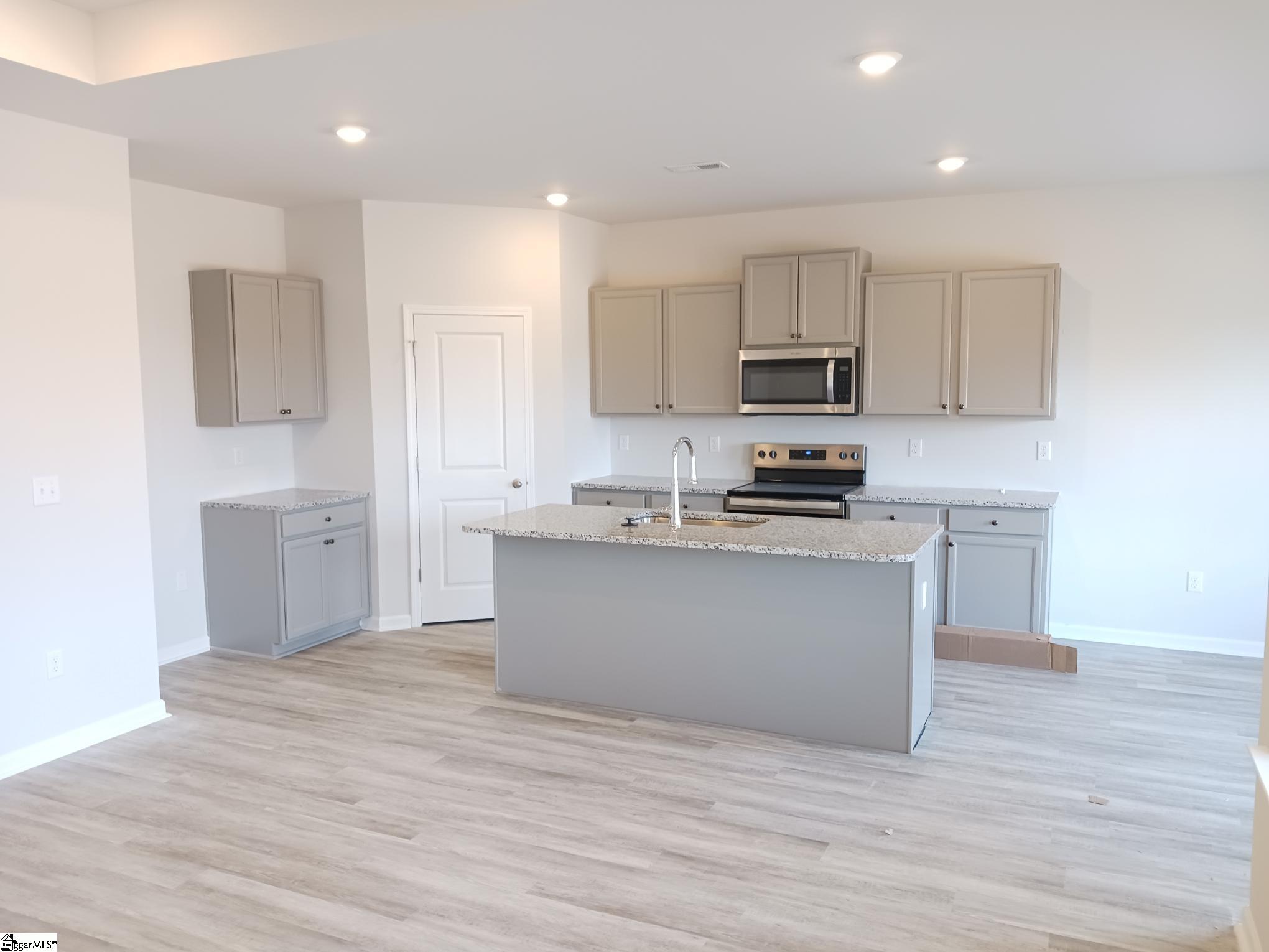 445 Haddon Trail Woodruff, SC 29388 - Photo 6 of 22