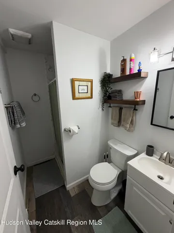 a view of a hallway with elevator