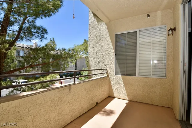 $1,450 | 7155 South Durango Drive, Unit 207, Las Vegas, NV 89113