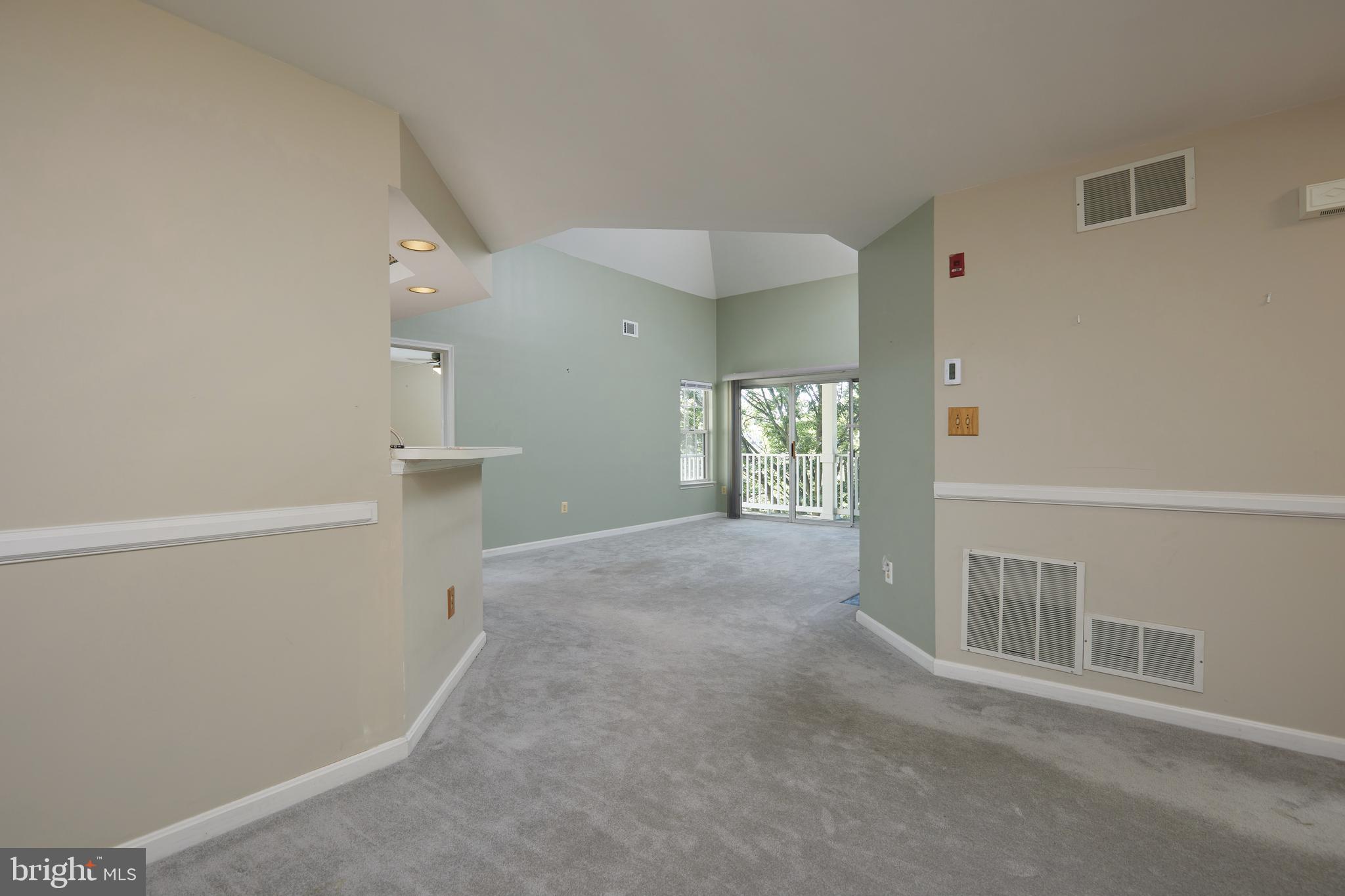 13109 Millhaven Place Germantown, MD 20874 - Photo 5 of 34 Dining Room