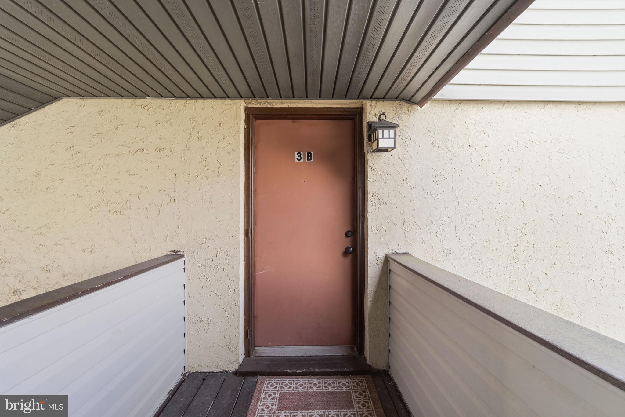 3 East Daisy Lane, Unit B Mount Laurel, NJ 08054 - Photo 4 of 25 2nd floor entrance