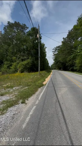 $7,522,020 | 10 West Interstate Pass, Pass Christian, MS 39571