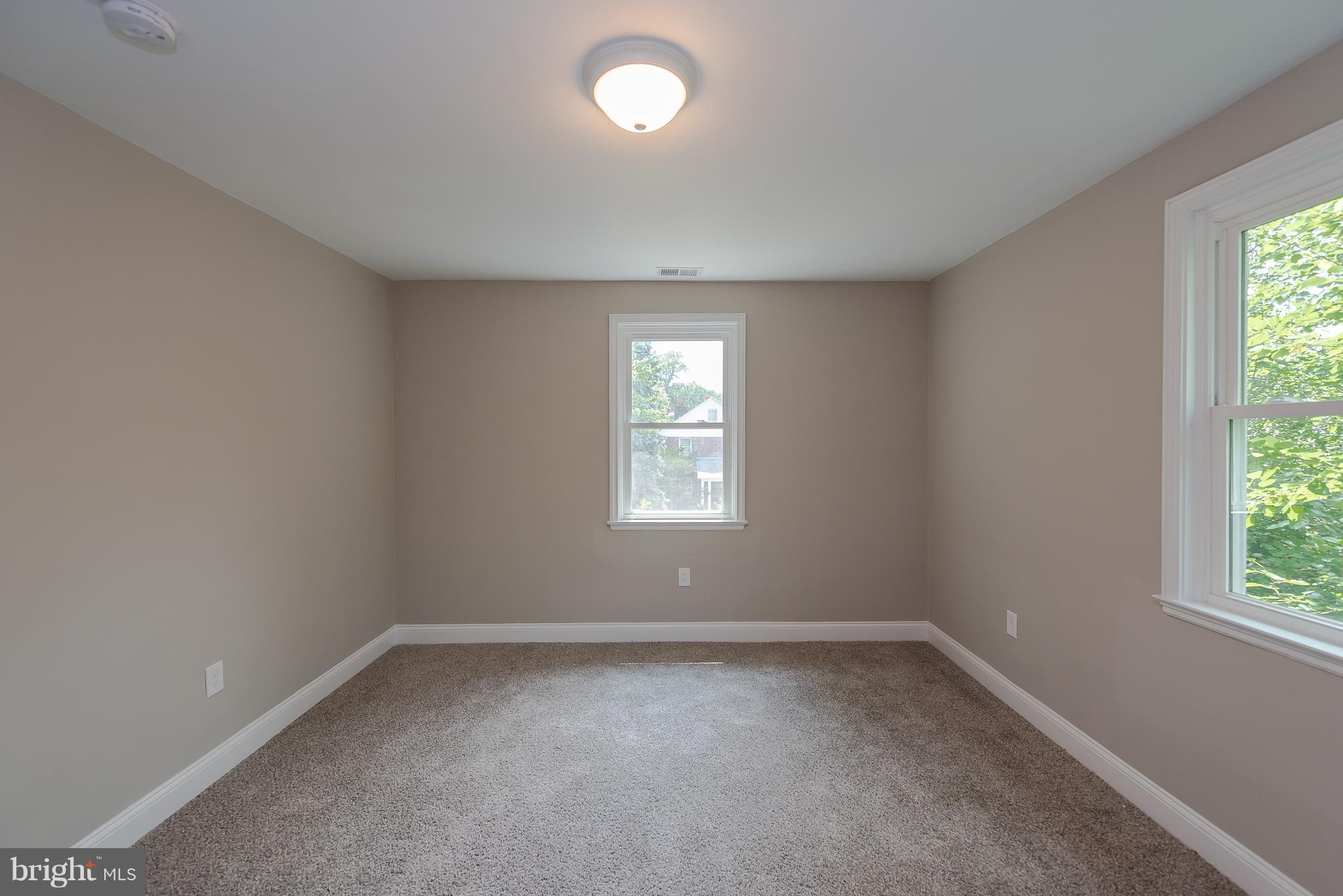 628 Stamford Road Baltimore, MD 21229 - Photo 12 of 22 Bedroom (Master)