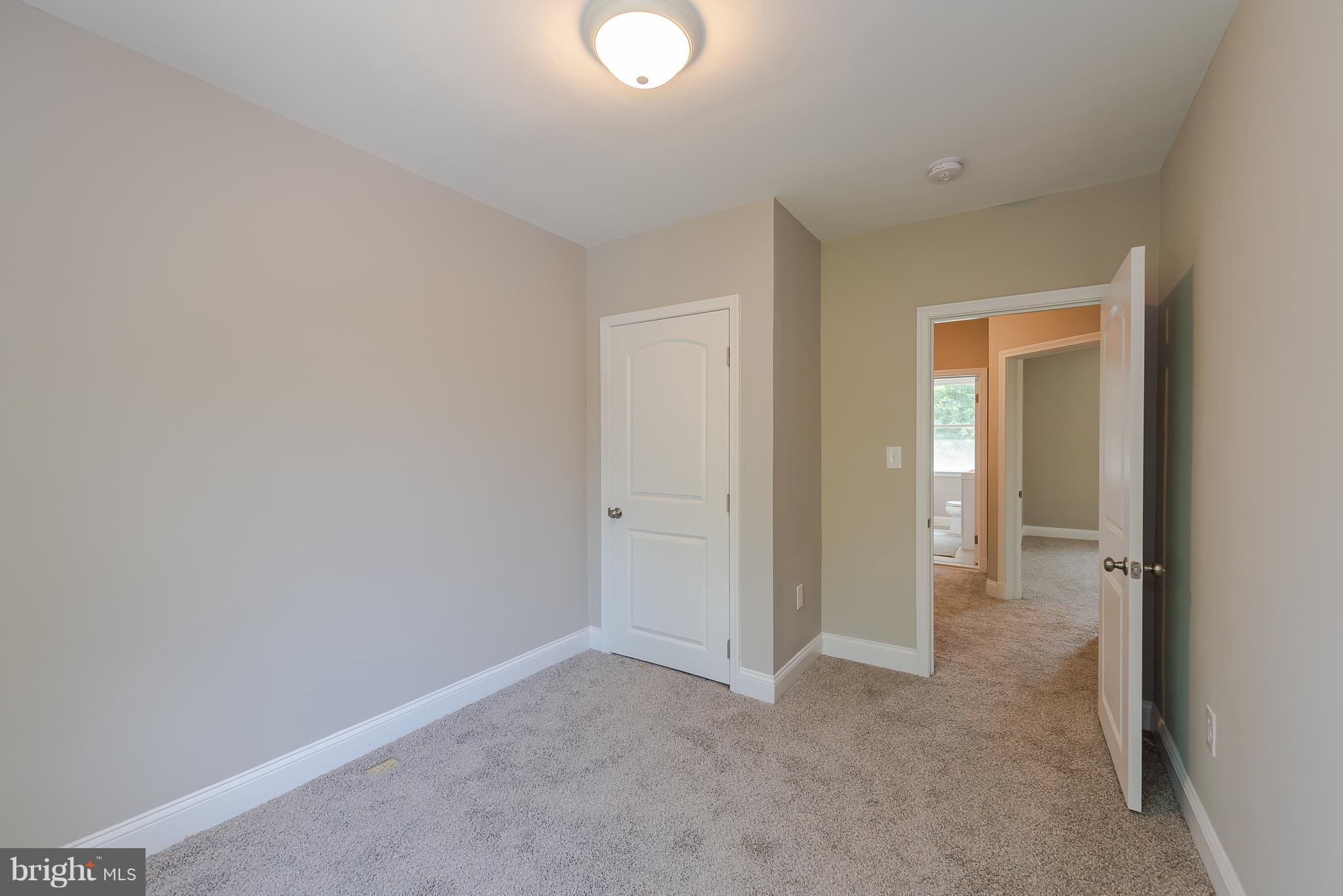 628 Stamford Road Baltimore, MD 21229 - Photo 17 of 22 Bedroom