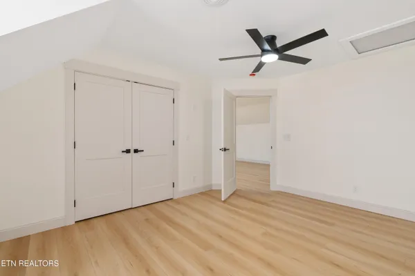 $789,900 | 31036 Oberlin Lane, Glade Spring, VA 24340