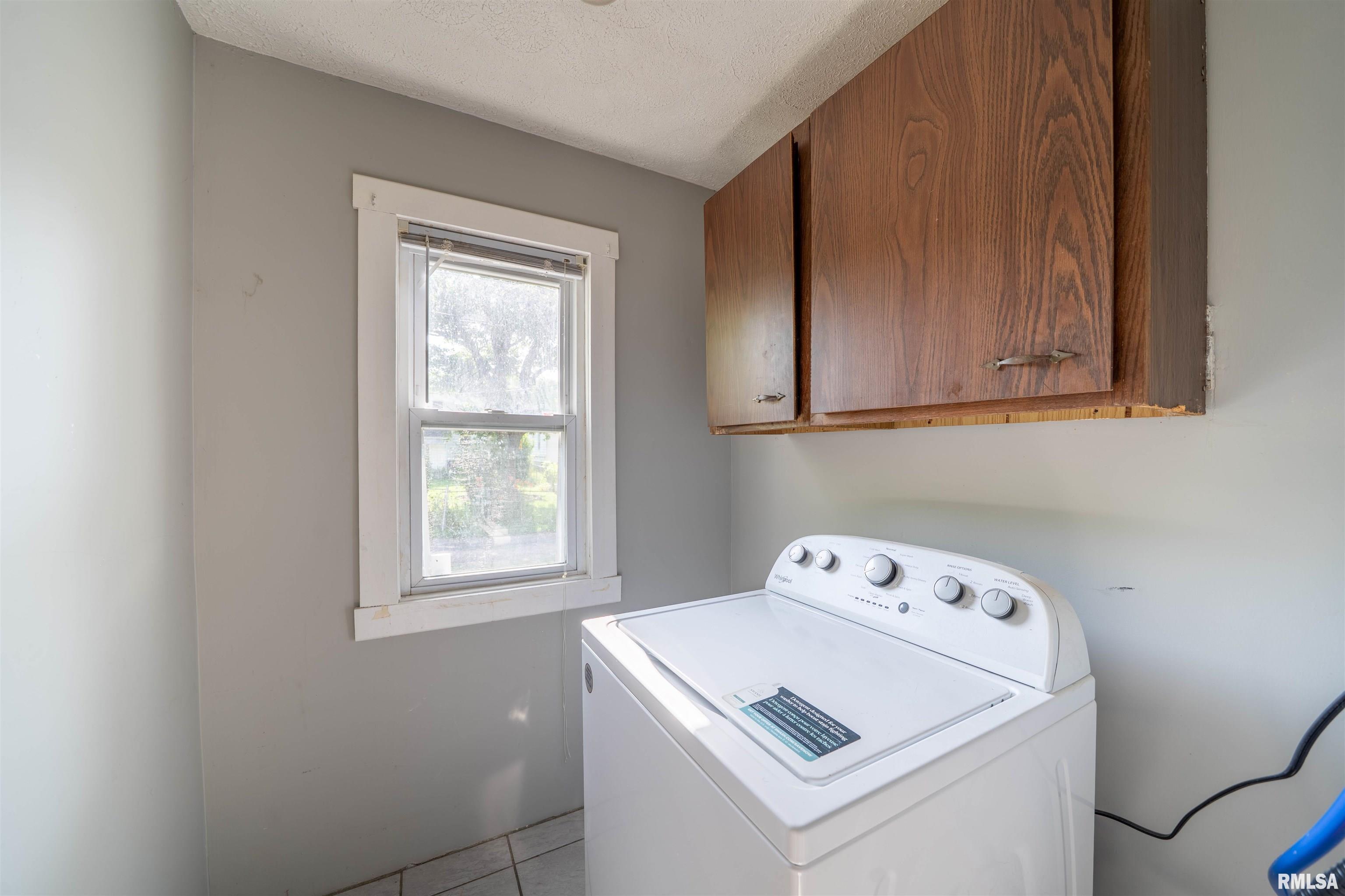 2714 North Prospect Road Peoria, IL 61603 - Photo 16 of 39 Gallery Image 16