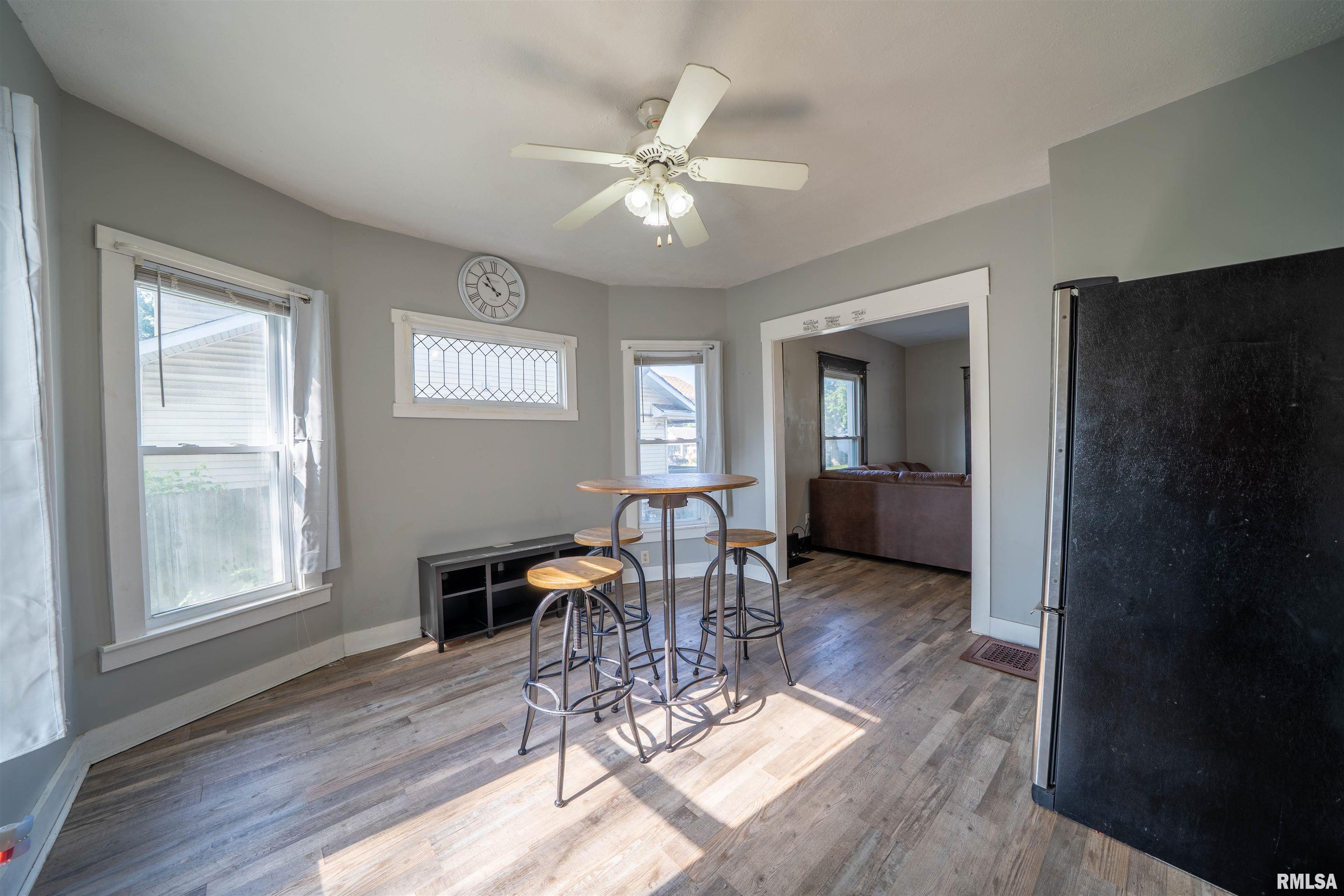 2714 North Prospect Road Peoria, IL 61603 - Photo 20 of 39 Gallery Image 20