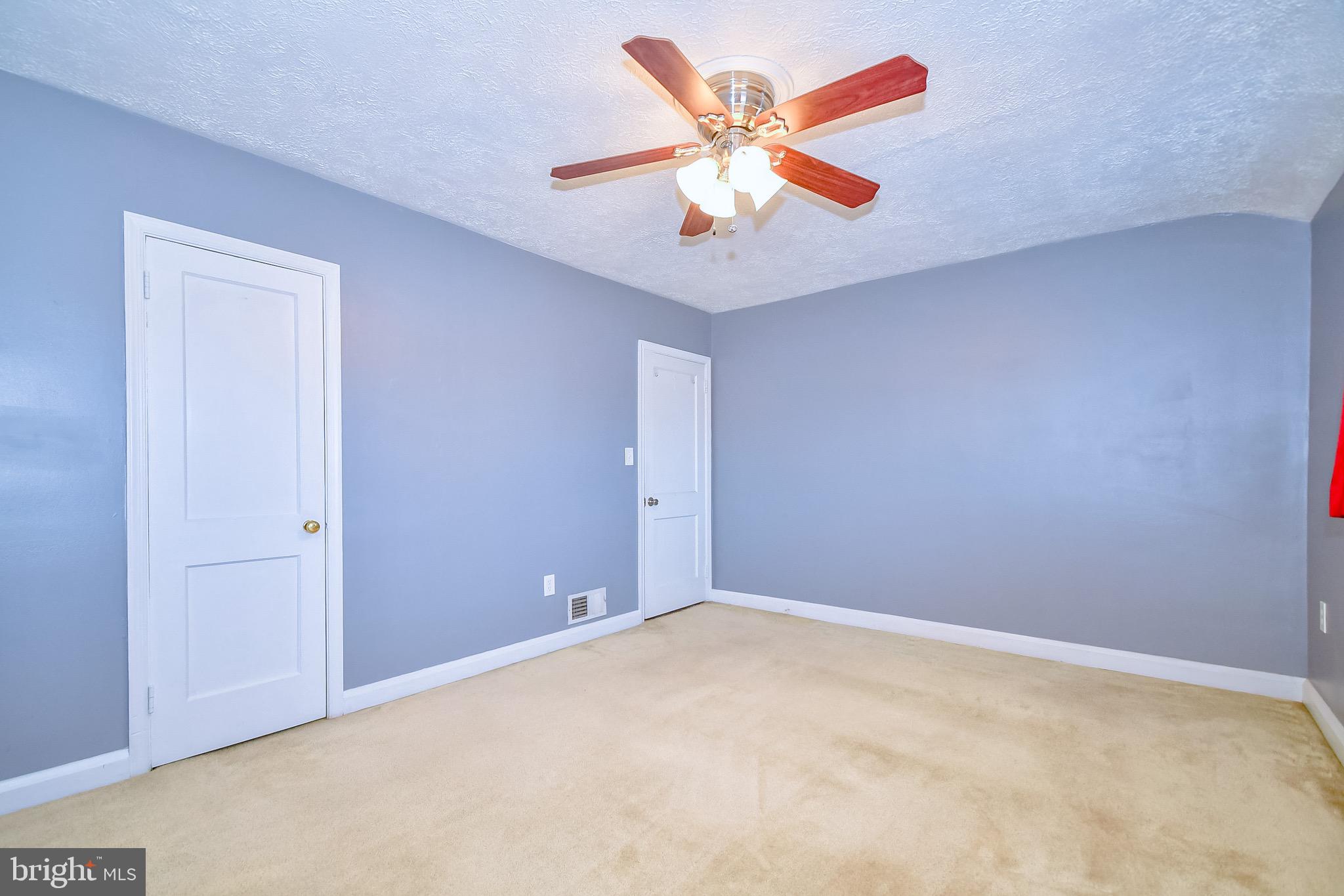 8215 Kavanagh Road Baltimore, MD 21222 - Photo 14 of 32