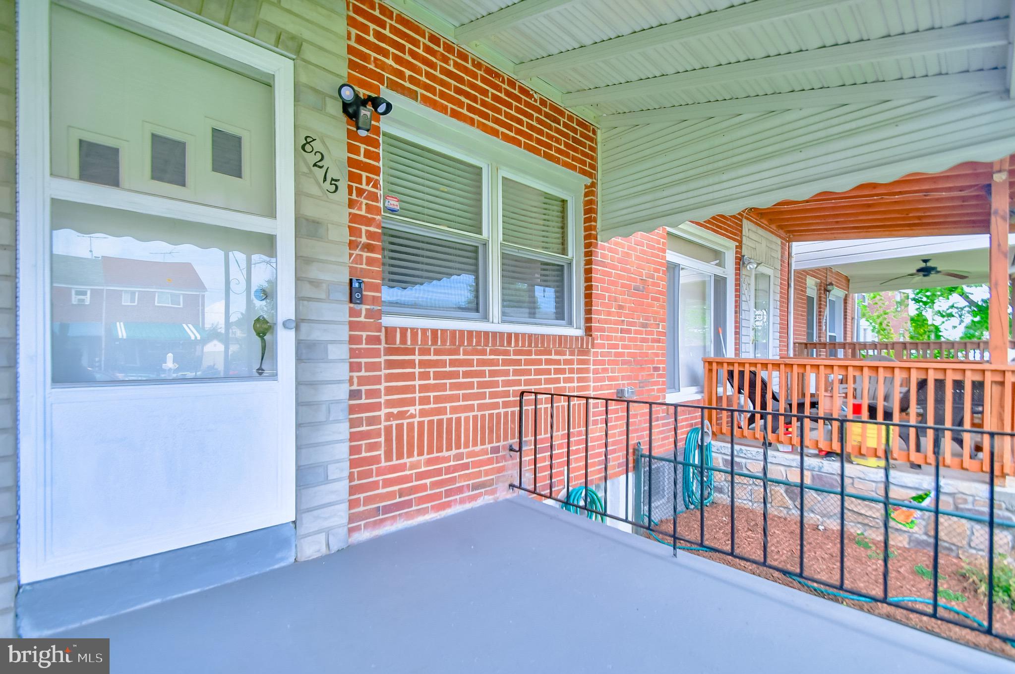 8215 Kavanagh Road Baltimore, MD 21222 - Photo 3 of 32