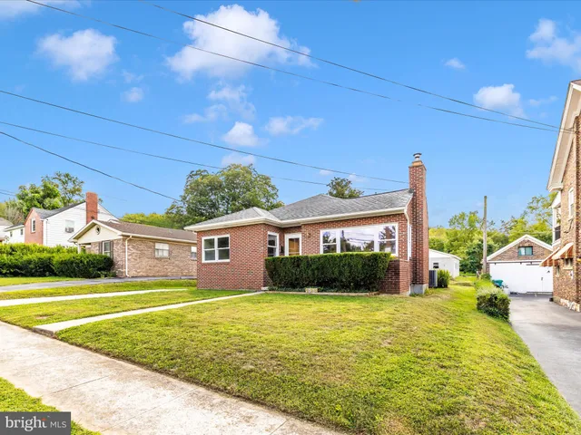 $369,900 | 126 Lakin Avenue, Boonsboro, MD 21713