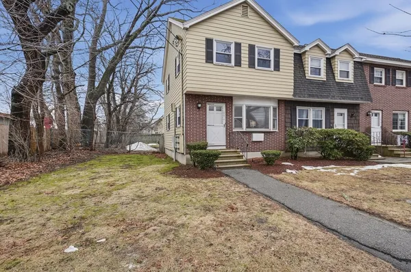 $325,000 | 179 Pleasant Valley Street, Unit F, Methuen, MA 01844