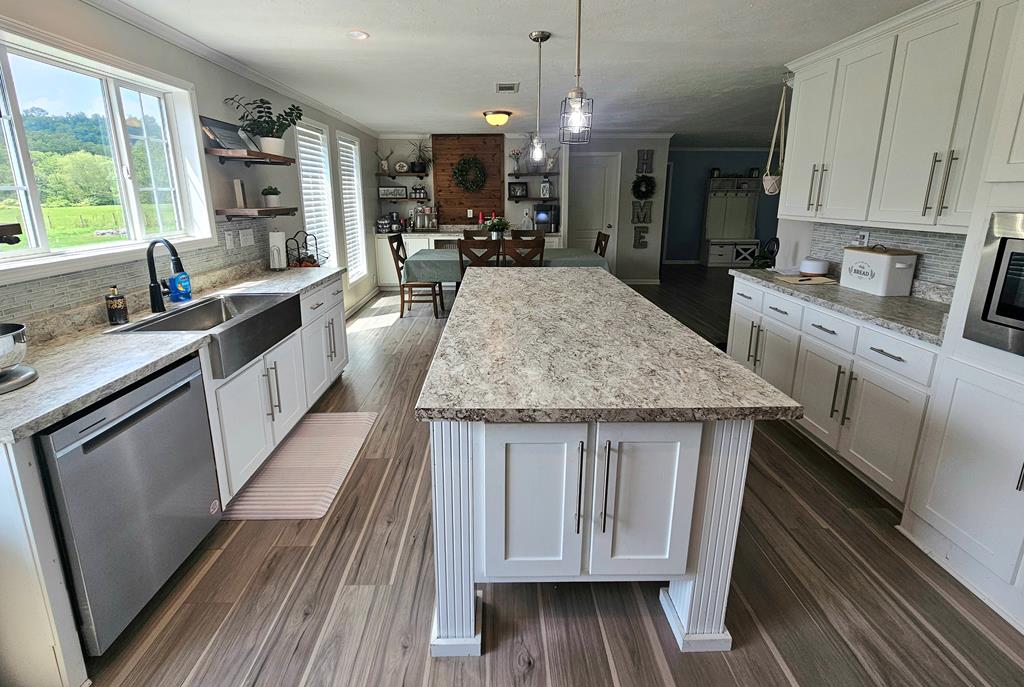 1133 Peery Addition Road Tazewell, VA 24651 - Photo 23 of 49 Gallery Image 23