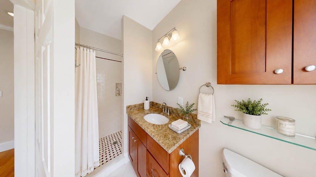 36 Appleton Street, Unit 2 Boston, MA 02116 - Photo 7 of 10