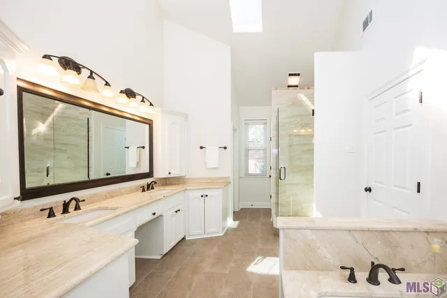 $555,000 | 626 Shadow Oak Drive, Baton Rouge, LA 70810