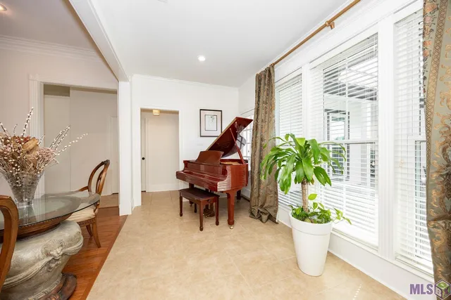 $555,000 | 626 Shadow Oak Drive, Baton Rouge, LA 70810