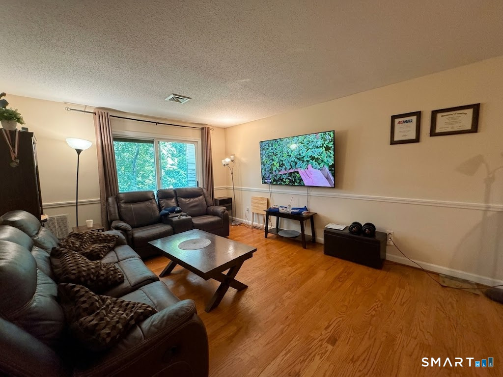 6 Concorde Way, Unit B4 Windsor Locks, CT 06096 - Photo 5 of 16