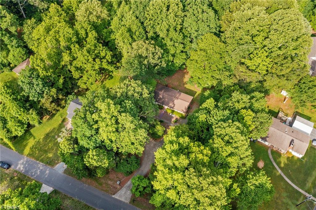 4115 Sheridan Road Greensboro, NC 27455 - Photo 34 of 36 Gallery Image 34