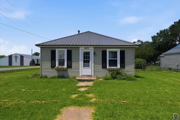 $100,000 | 429 South Brownie Boulevard, Scranton, KS 66537