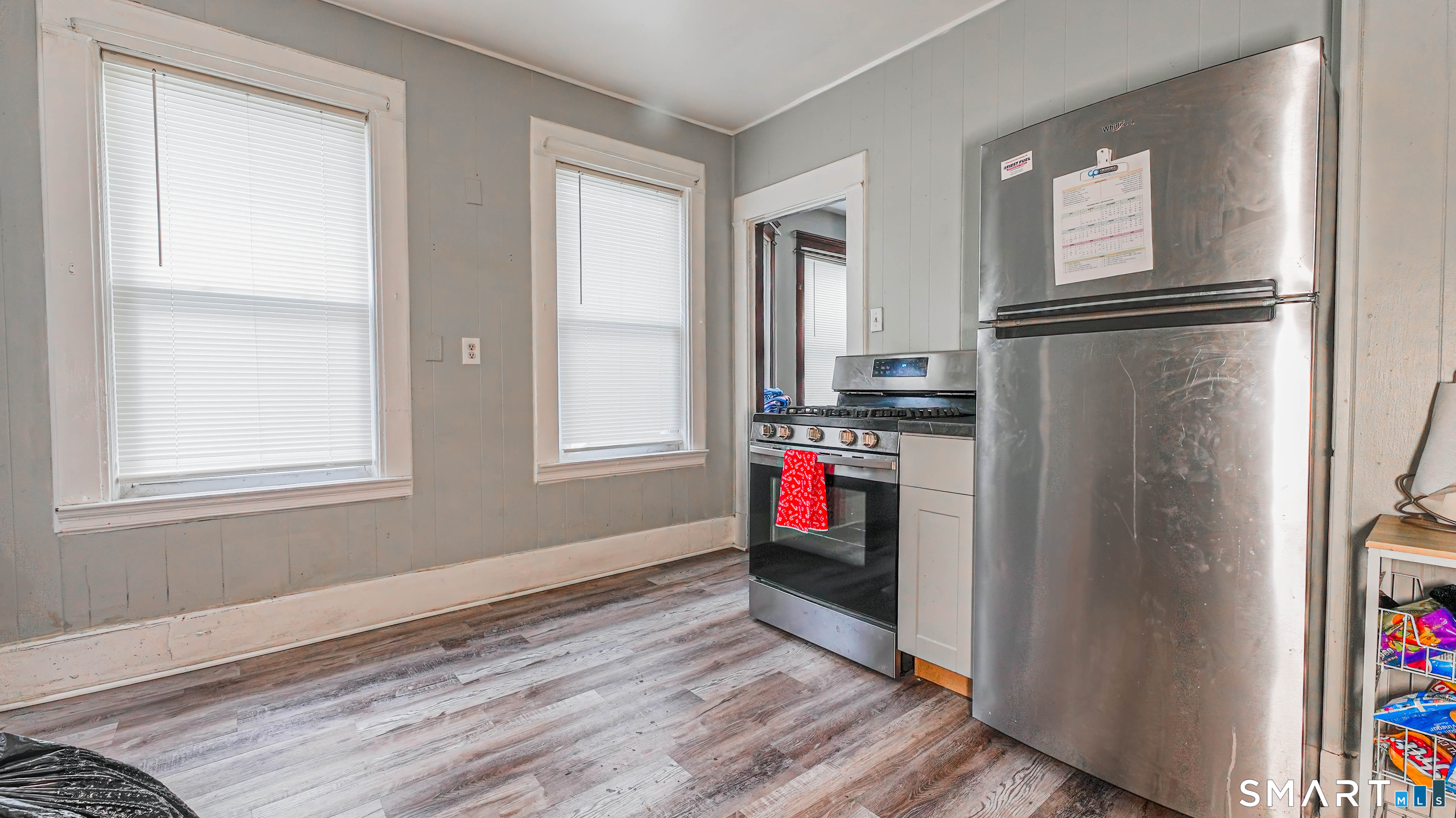 39 Houston Street New Haven, CT 06513 - Photo 23 of 37