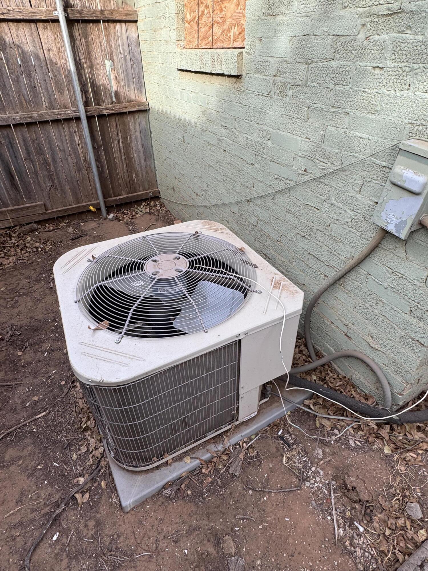 2119 26th Street Lubbock, TX 79411 - Photo 11 of 15