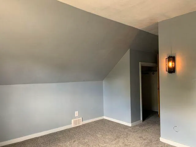 $2,900 | 1424 East Olive Street, Shorewood, WI 53211