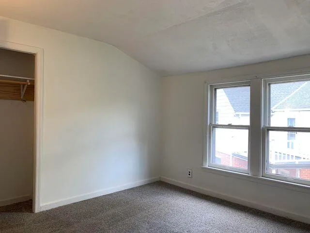 $2,900 | 1424 East Olive Street, Shorewood, WI 53211