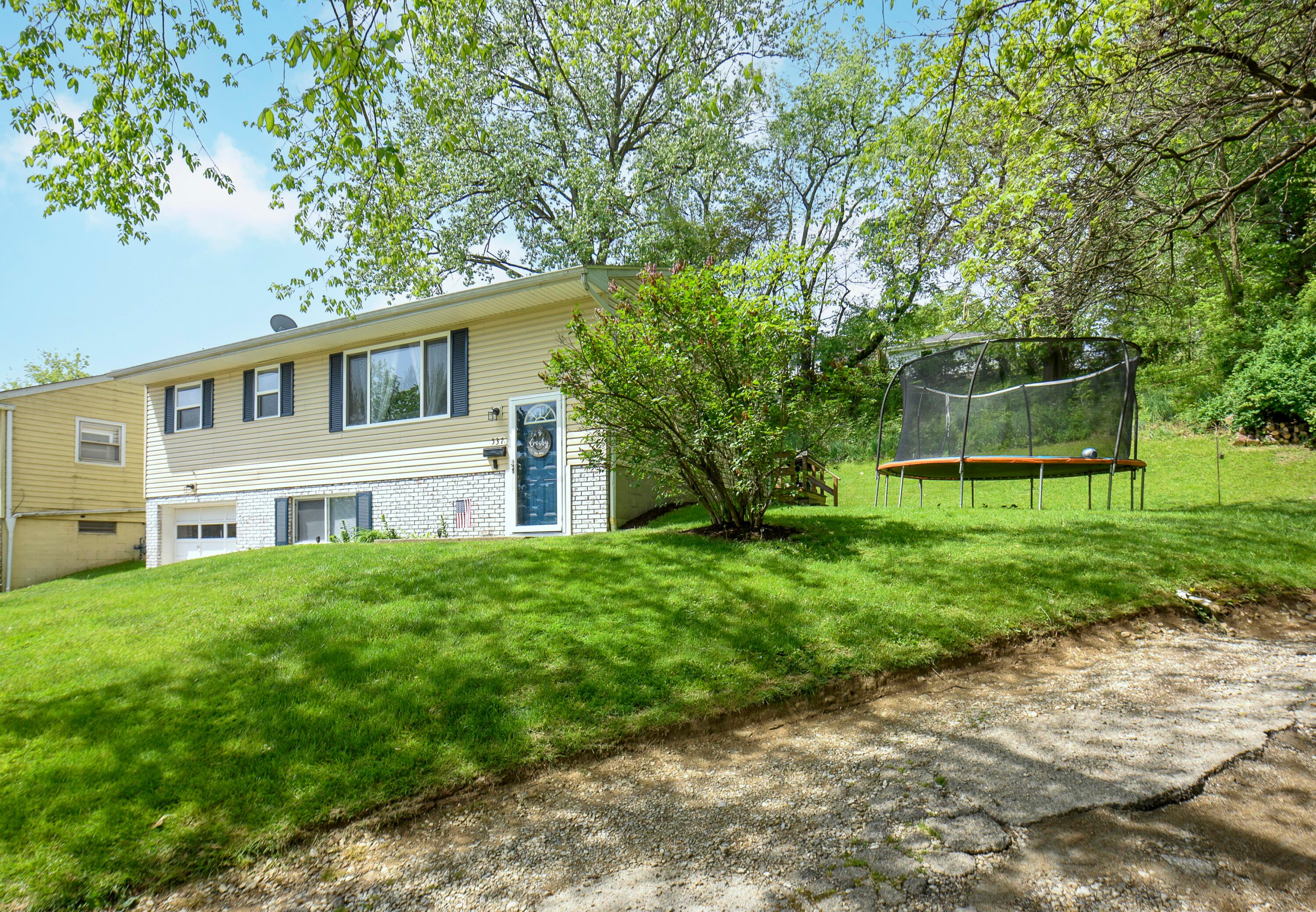 537 Brumfield Road Lancaster, OH 43130 - Photo 25 of 36 Front