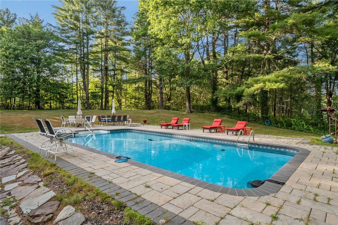 1158 Sisson Road Coventry, RI 02827 - Photo 43 of 50