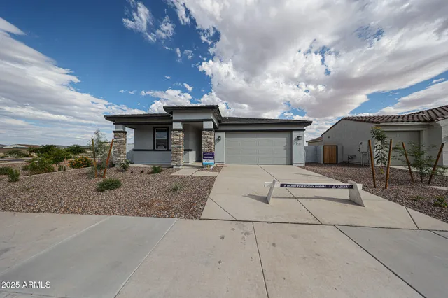 $374,990 | 19265 North Los Gabrieles Way, Maricopa, AZ 85138