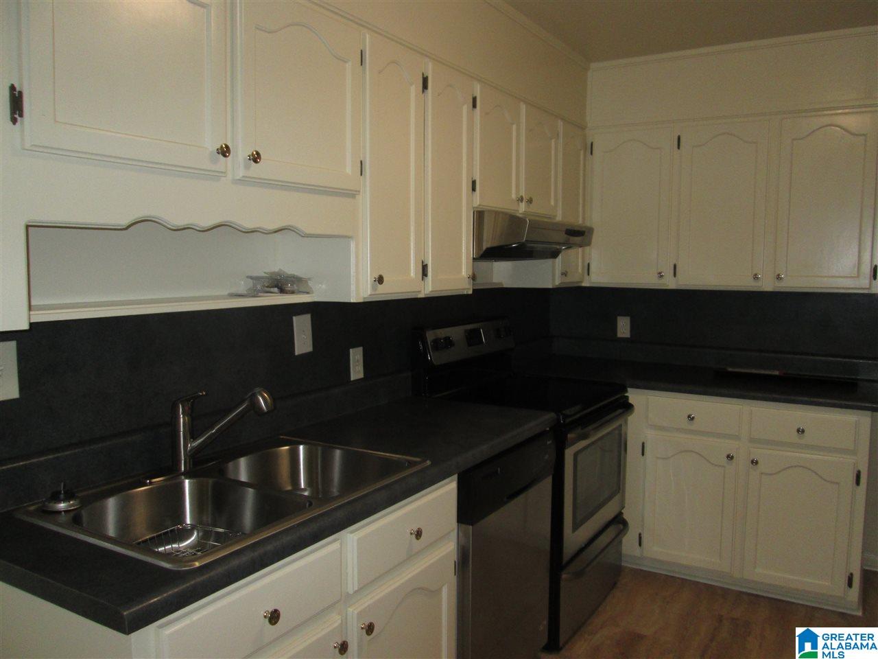 1912 Laurel Road, Unit E1 Birmingham, AL 35216 - Photo 8 of 19