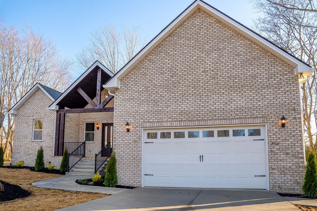 350 Fountainhead Road Portland, TN 37148 - Photo 36 of 36 a front view of a house with a yard