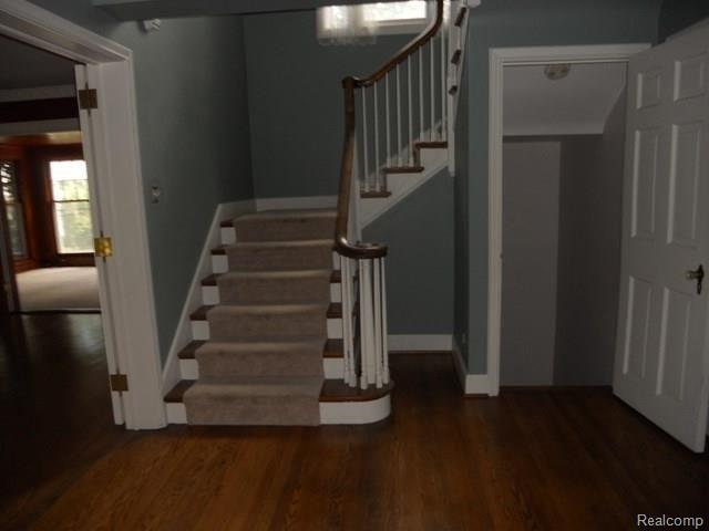 5770 North Rochester Road Rochester, MI 48306 - Photo 5 of 18 RRGRC20 011.jpg
