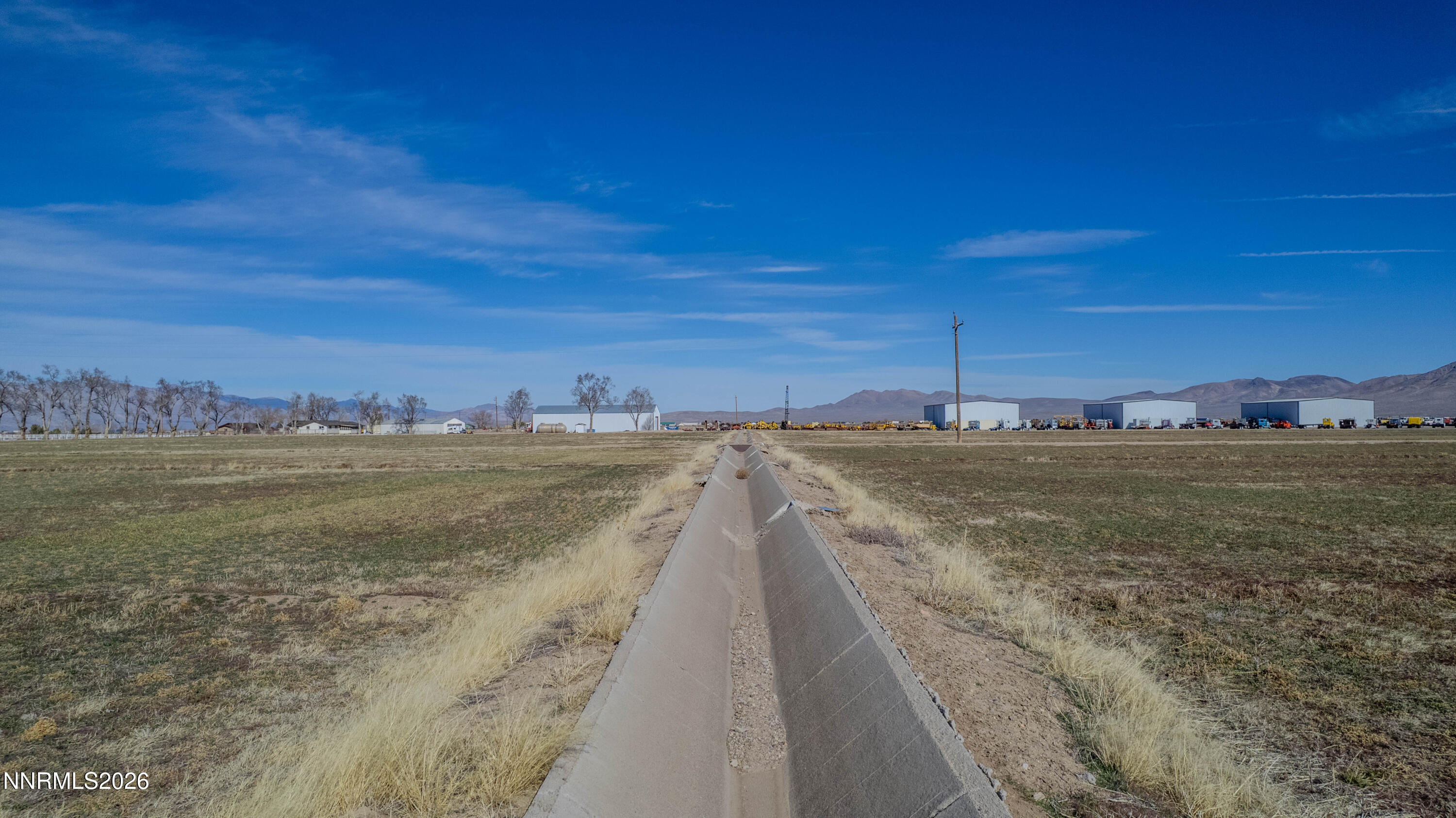 76 Hudson Aurora Road Smith Valley, NV 89430 - Photo 9 of 10 a view of an ocean
