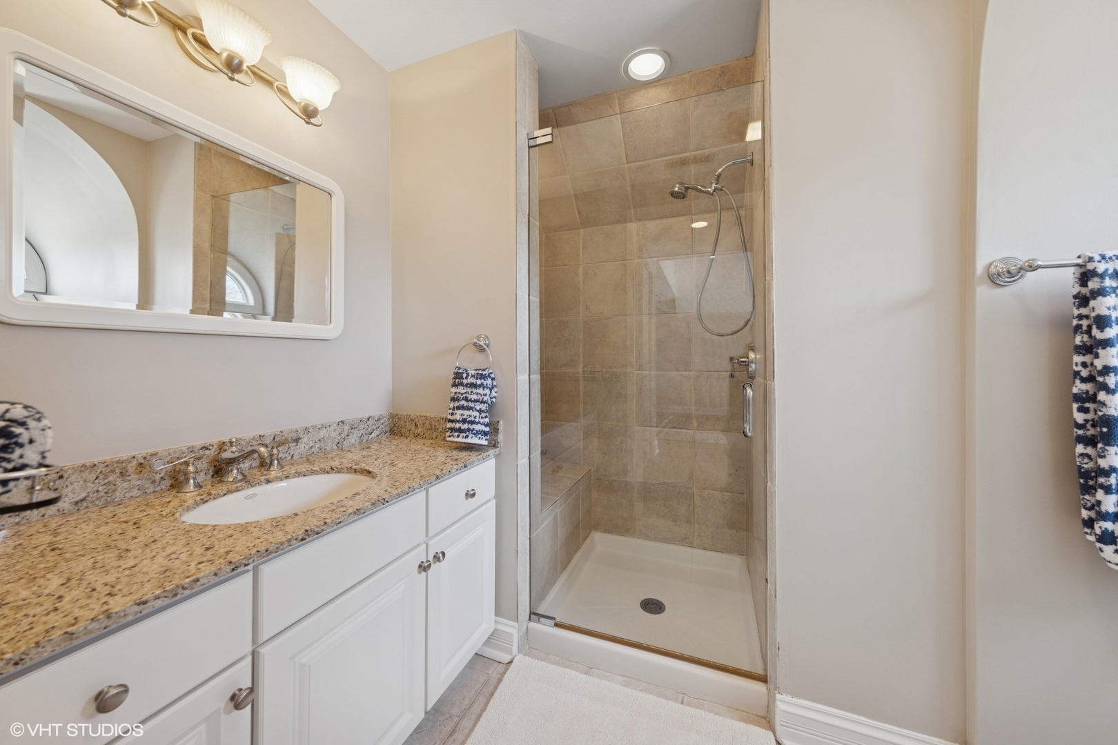 522 North County Line Road Hinsdale, IL 60521 - Photo 18 of 39